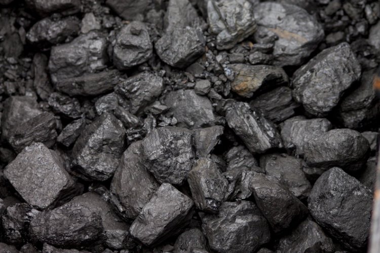 Железная руда и уголь помогают Anglo делать деньги