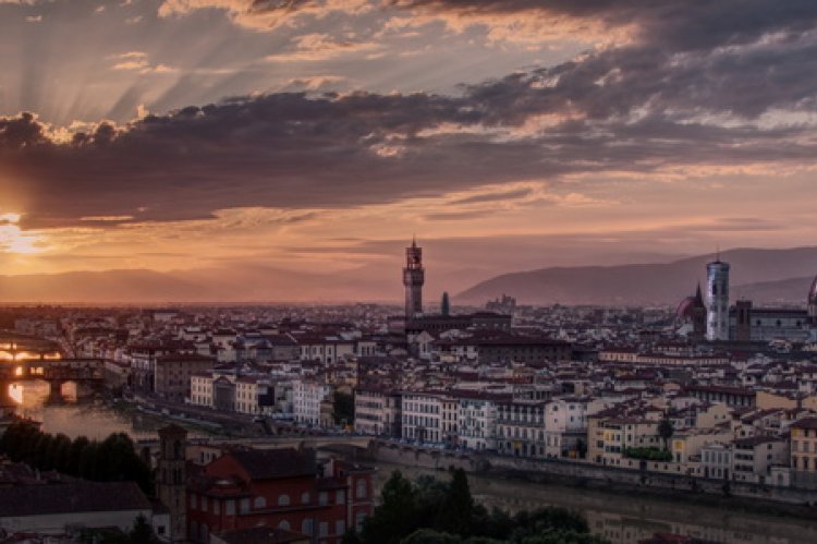 Italian bonds show decline two days in a row