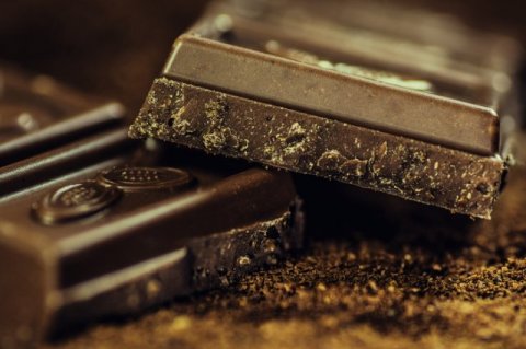 The largest chocolate producer in the world directed to East