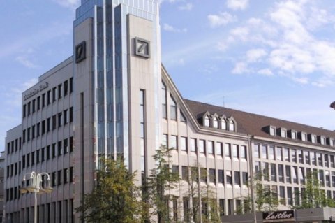 Deutsche Bank is to be removed from Euro Stoxx 50 Index