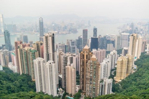 Факты: рынок жилья Гонконга вступил в стадию коррекции